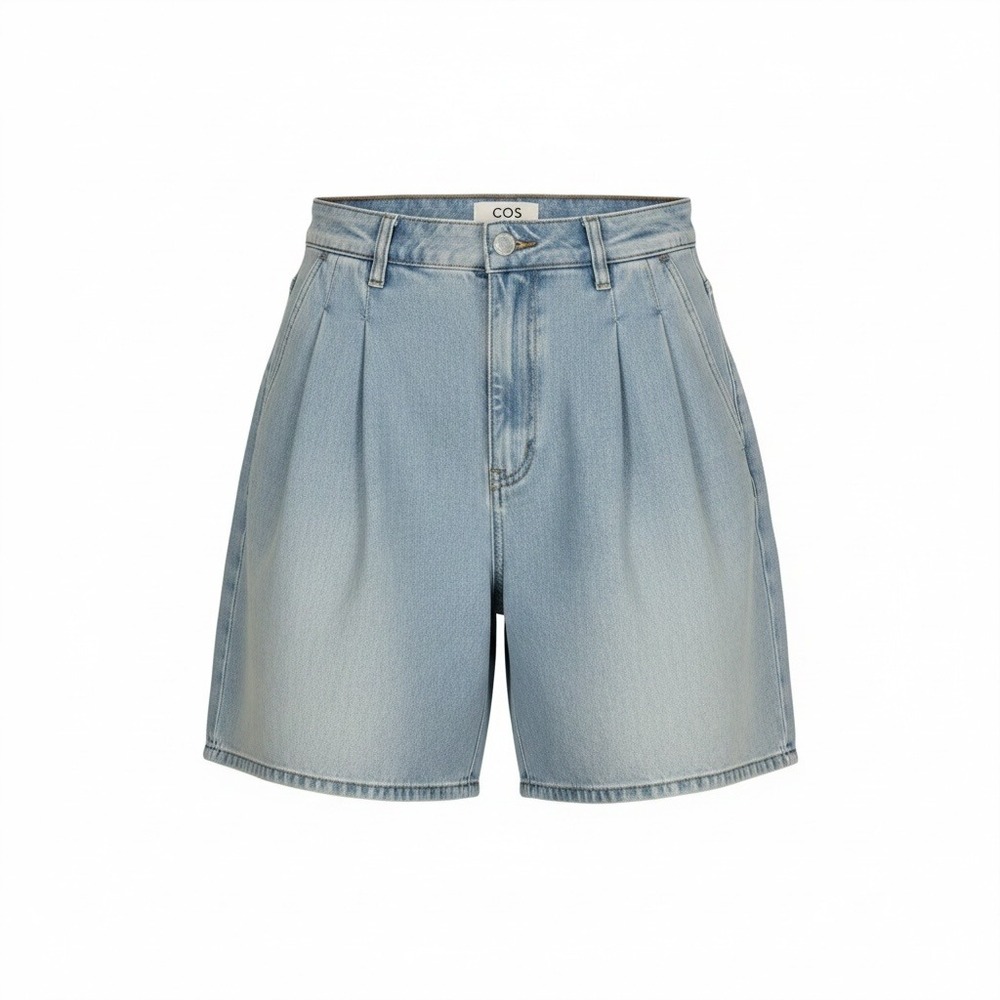 COS Pleated Denim‎ Shorts 26 Light Blue High Waist Wide Leg Minimalist Scandi